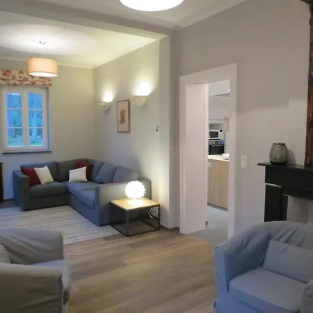 Holiday home Gite Incontournable Avec Sauna Et Piscine Dans Propriete De Charme Et Boisee