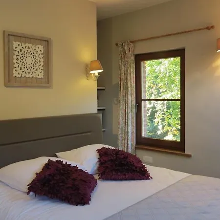 Holiday home Gite Incontournable Avec Sauna Et Piscine Dans Propriete De Charme Et Boisee Villers-la-Ville