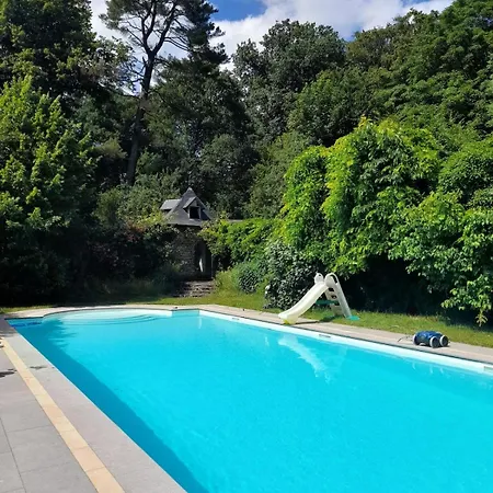 Holiday home Gite Incontournable Avec Sauna Et Piscine Dans Propriete De Charme Et Boisee Villers-la-Ville